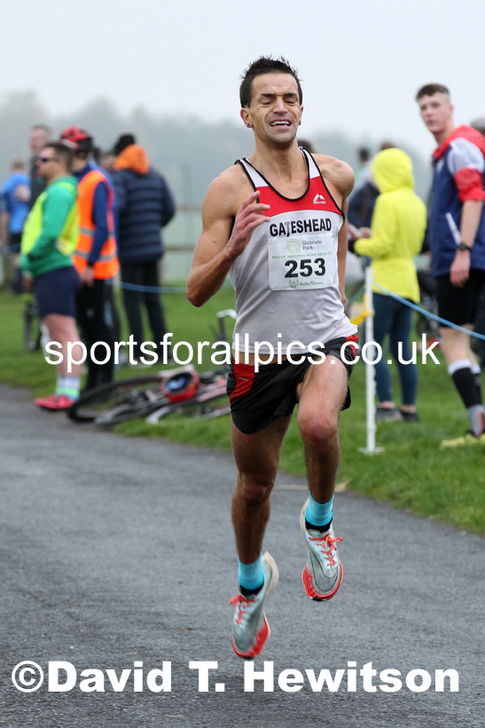 Senior Mens and Womens 2021 Heaton Memorial 10k Road Race, Town Moor, Newcastle. Photo: David T. Hewitson/Sports for All Pics